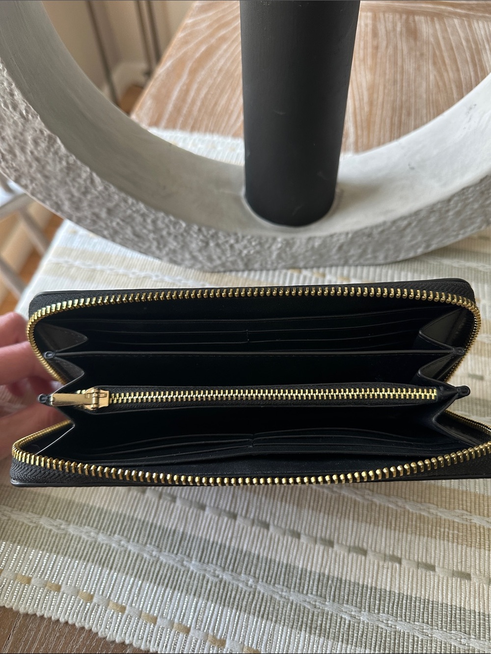 Coach Signature Wallet - Picture 3 of 3